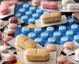 Kiwis missing out on free prescription medicines entitlement