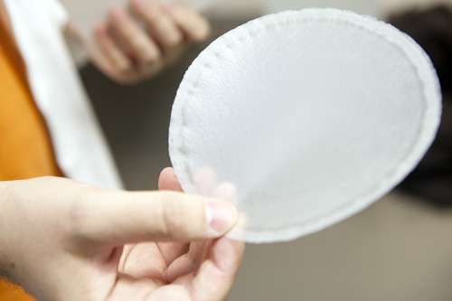 Nanofibrillar cellulose film to ease performing medical tests