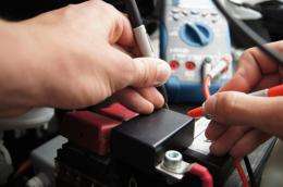 Never again a flat vehicle battery: RUB researchers develop early warning system