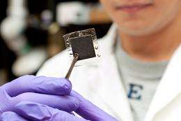 Opposites attract: Researcher reports milestone in fuel cell membrane research