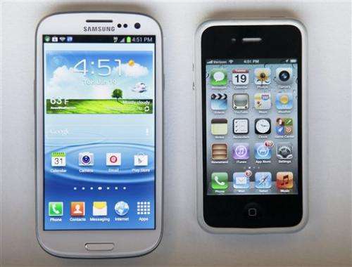 Review: Galaxy strong contender to iPhone