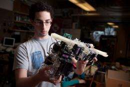 Robot assembles truss structures autonomously