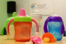 Study examines injuries with baby bottles, pacifiers and sippy cups in the US