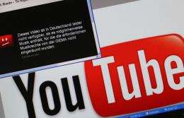 YouTube has announced it will stream the three debates between US President Barack Obama and Republican Mitt Romney