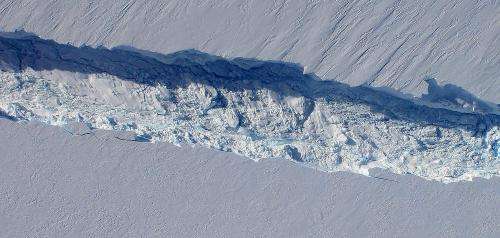 Antarctic glacier calves iceberg one-fourth size of Rhode Island