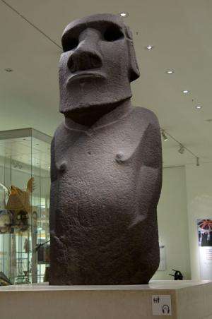 Archaeologists shine new light on Easter Island statue