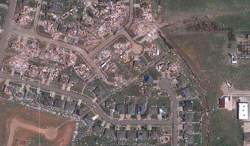 Astonishing hi-resolution satellite views of the destruction from the Moore, Oklahoma tornado