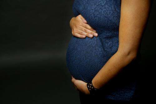 Experts urge caution on new pregnancy and vitamin D study