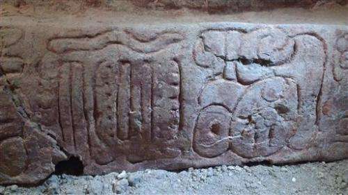 Guatemala: 'Extraordinary' Mayan frieze found
