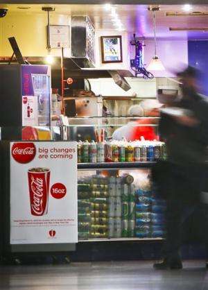 Judge strikes down NYC sugary-drinks size rule