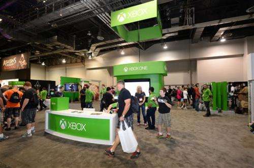 Microsoft works to save face after Xbox backlash