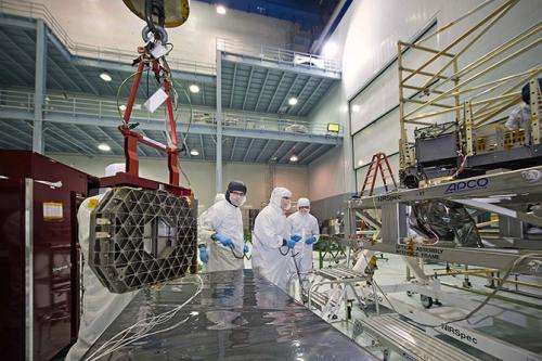 NASA engineers rehearse placement of Webb Telescope's NIRSpec and microshutters