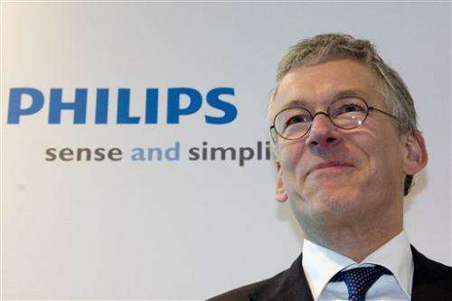 Philips loss shrinks in Q4; sheds division