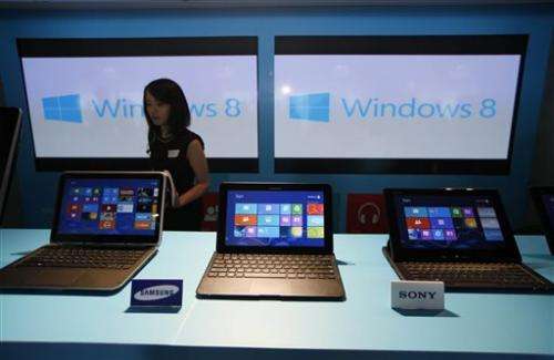 Research firm: PC sales plunge as Windows 8 flops