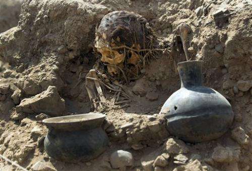 11 pre-Hispanic bodies found at Peru sports center