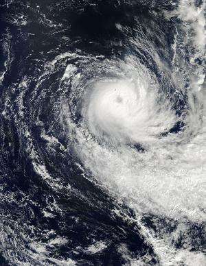 Cyclone Imelda's eye opens and closes for NASA's Aqua satellite