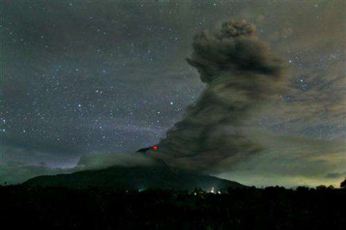 More gases erupt from rumbling Indonesian volcano