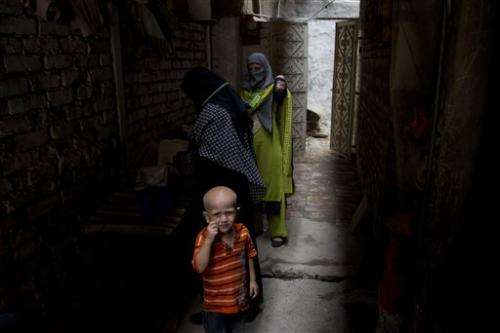 Polio breaks out amid militant threats in Pakistan