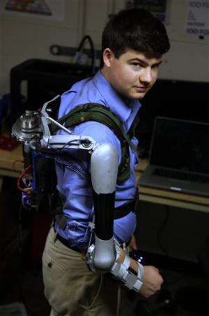 Students' robotic arm can make you stronger