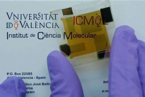 The University of Valencia creates a low cost thin film photovoltaic device with high energy efficiency