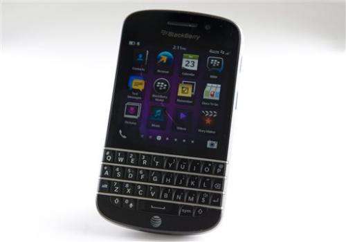 Review: BlackBerry Q10, the keyboard strikes back