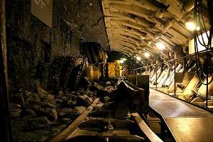 Experimental blasts predict tunnel collapse severity