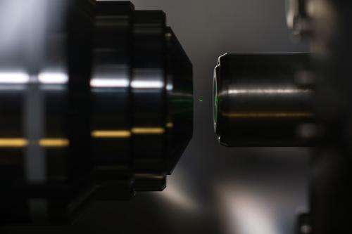 Researchers optically levitate a glowing, nanoscale diamond