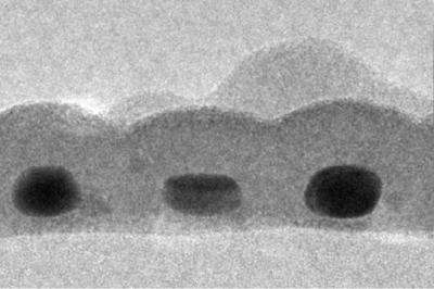 Stanford scientists break record for thinnest light-absorber