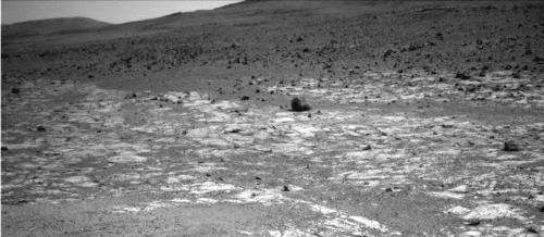 Mars rover Opportunity working at edge of 'Solander'