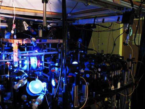 Researchers report first entanglement between light and an optical atomic coherence
