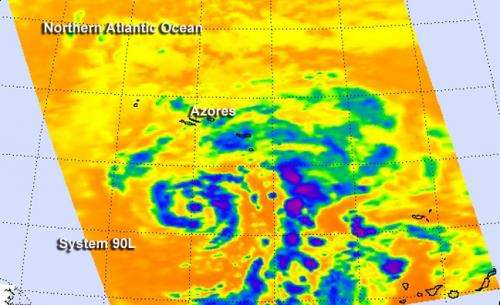 Atlantic Ocean's system 90L gets an infrared NASA look