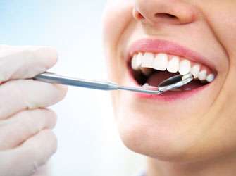Bleaching: A matter for dentists only