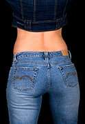 Buttocks-enhancing procedures please patients, small study finds