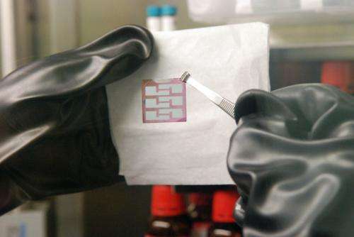 Chemical engineers' research may lead to inexpensive, flexible solar cells (w/ Video)