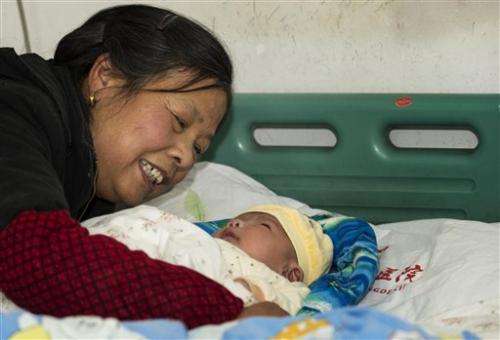 China investigates vaccine maker after baby deaths