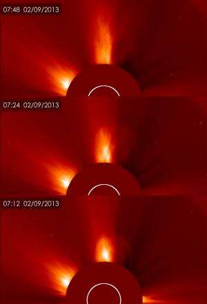 Earth-directed CME released by long duration solar flare