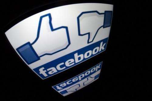 Facebook on Wednesday began letting people share social network posts at blogs or other spots on the Internet.