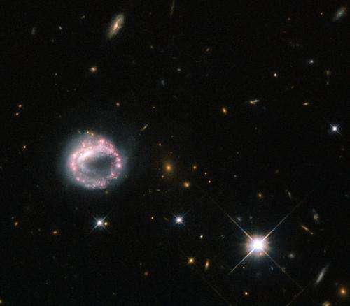 Hubble gazes on one ring to rule them all