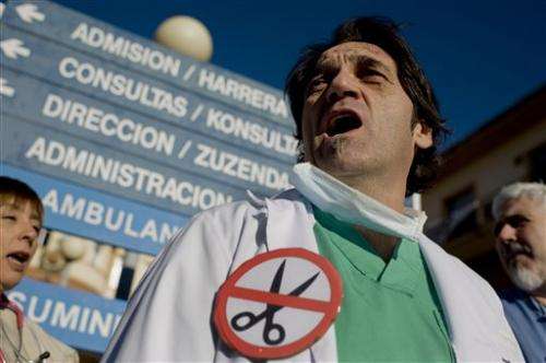 Madrid health center directors quit en masse