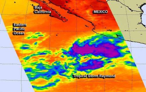 Mexico does not love Raymond, NASA sees weaker storm