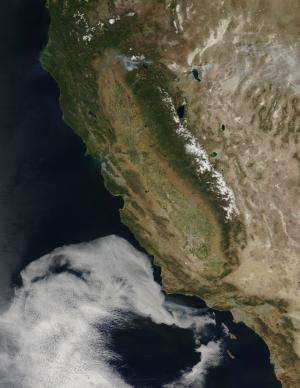 NASA sees Springs Fire rage Near Malibu, Calif.
