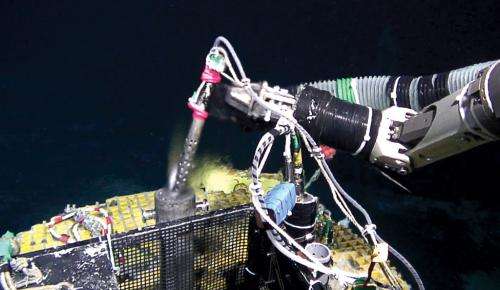 Natural deep-sea batteries