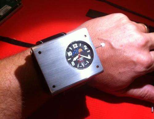Watch company develops wristwatch with its own atomic clock