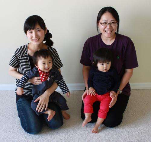 Pregnant woman with limited English speaking skills find comfort in prenatal support groups