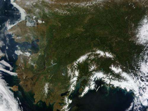 Rare clear view of Alaska