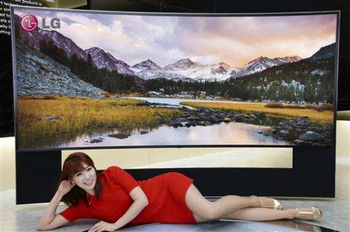 Samsung, LG to unveil 105-inch curved TVs