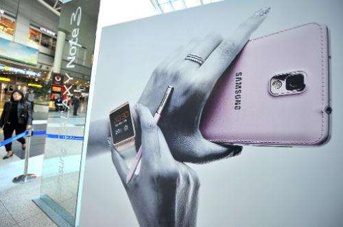 Samsung shipped a record 88.4 million smartphones in the third quarter to take its global market share above 35%