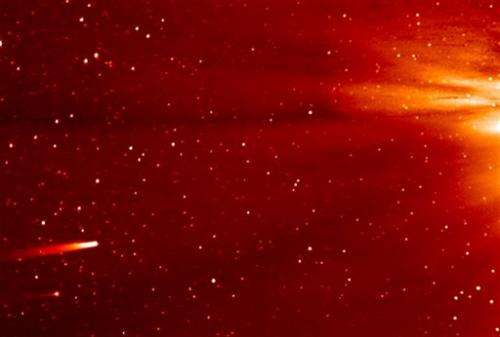 Scientists: Sun-grazing comet likely broke up