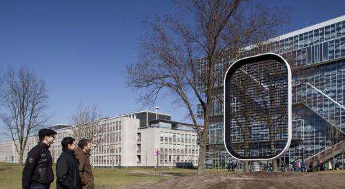 Researchers team up with architects to create bladeless wind electricity generator