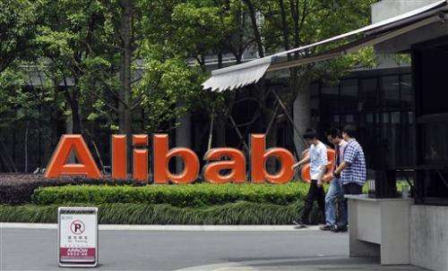 Yahoo, Softbank back Alibaba in HK IPO battle